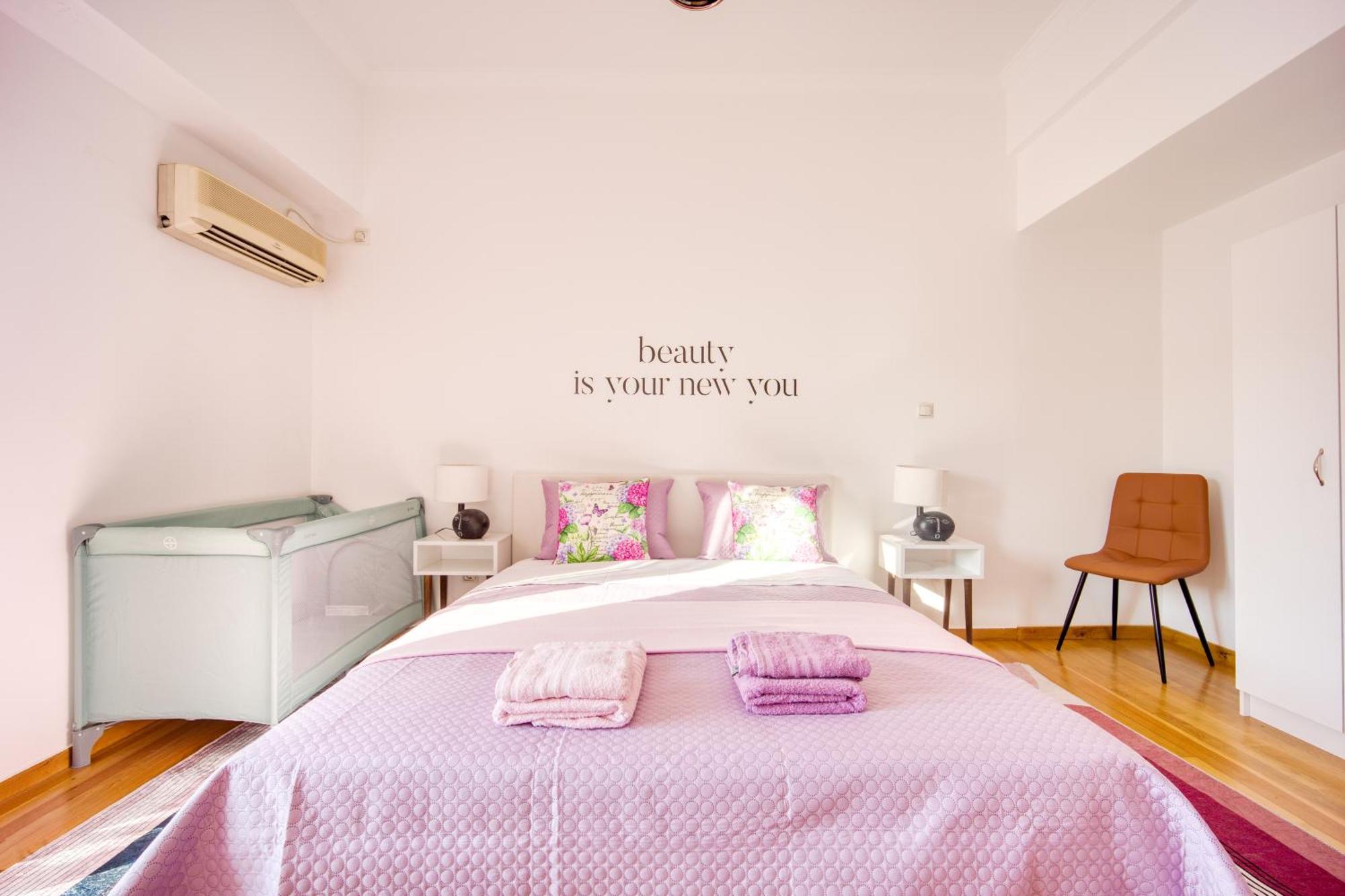 Royal Embassy Apartment Athen Exterior foto